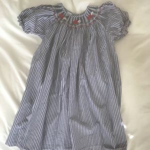 Anavini smocked dress